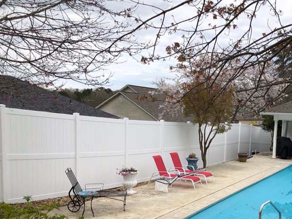 Prairie Grove Arkansas vinyl privacy fencing